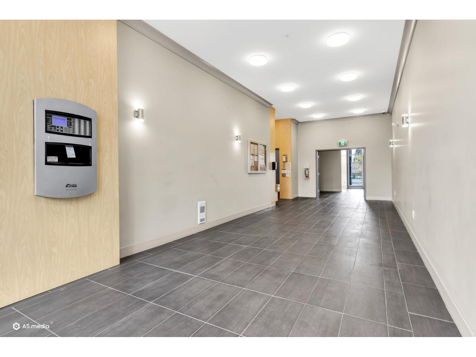 309 9015 120 Street, Delta, British Columbia  V4C 6R7 - Photo 7 - R3096067