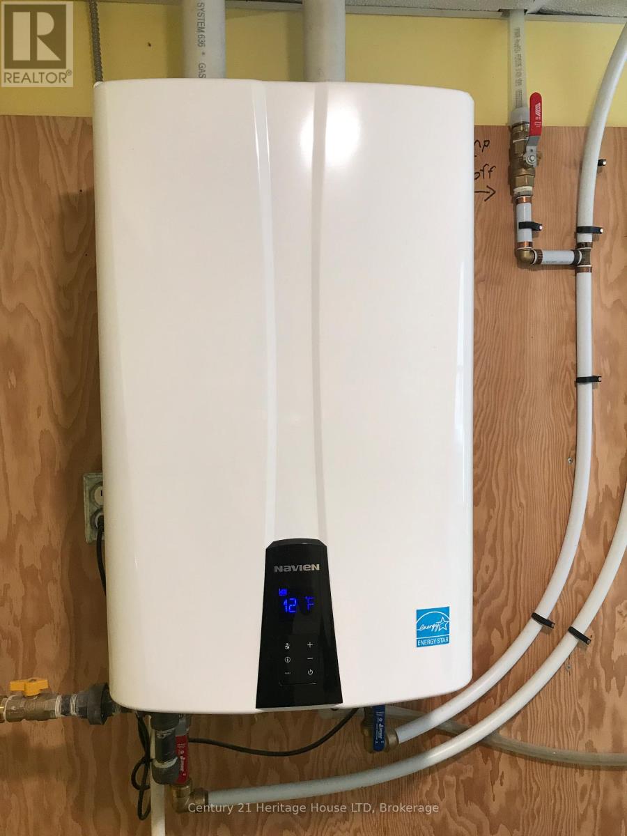 25 Nelson Avenue, Fort Erie (Lakeshore), Ontario  L2A 5K7 - Photo 27 - X12828246