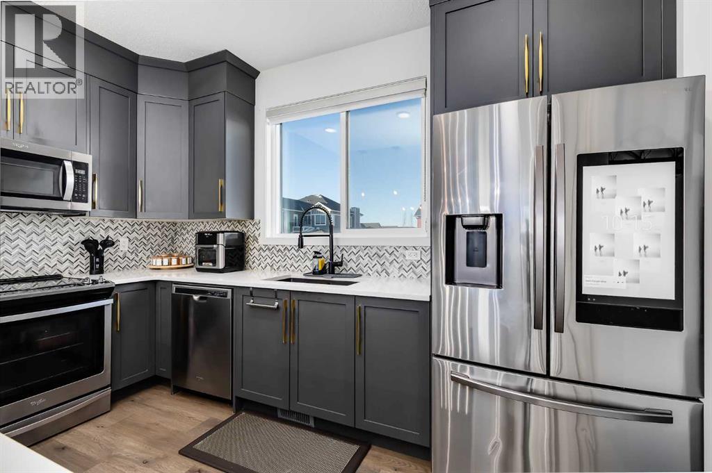 117 Highview Gate Se, Airdrie, Alberta  T4A 3L6 - Photo 13 - A2280879