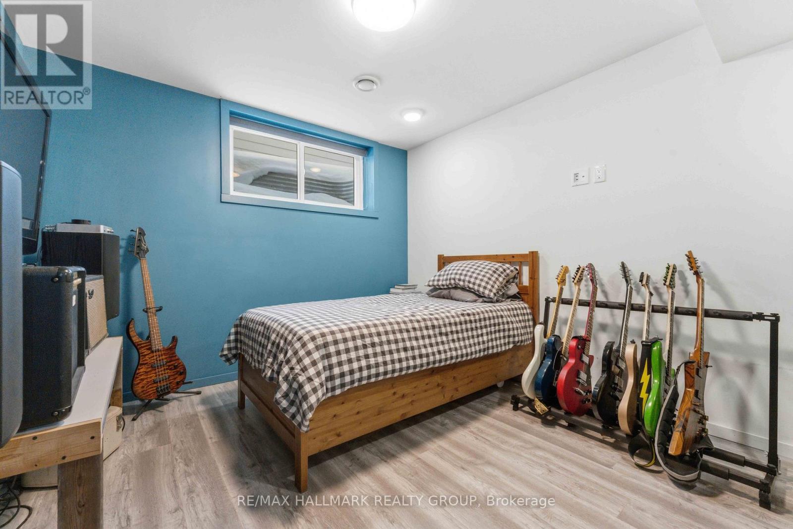 254 Sunnyridge Crescent, Ottawa, Ontario  K2M 0H3 - Photo 23 - X12846114