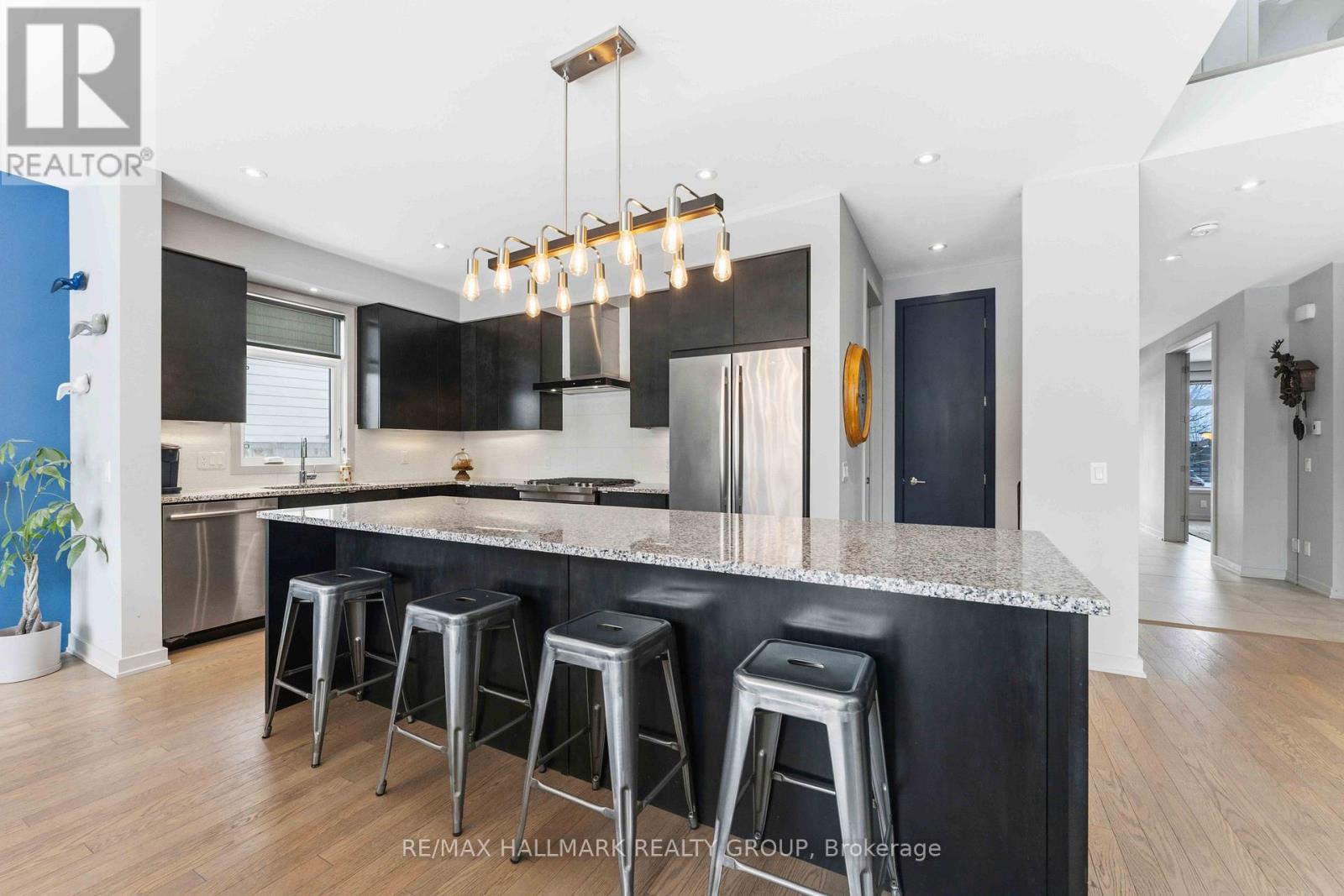 254 Sunnyridge Crescent, Ottawa, Ontario  K2M 0H3 - Photo 8 - X12846114