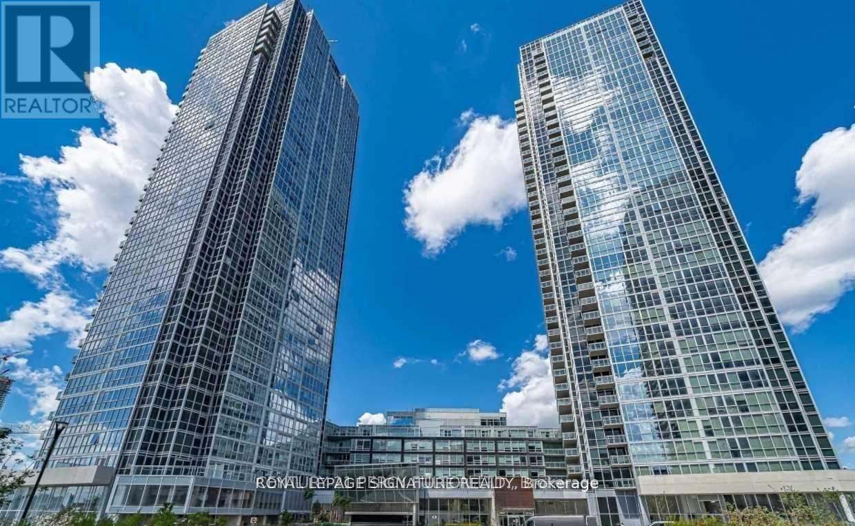 2702 - 2916 HIGHWAY 7, Vaughan, Ontario