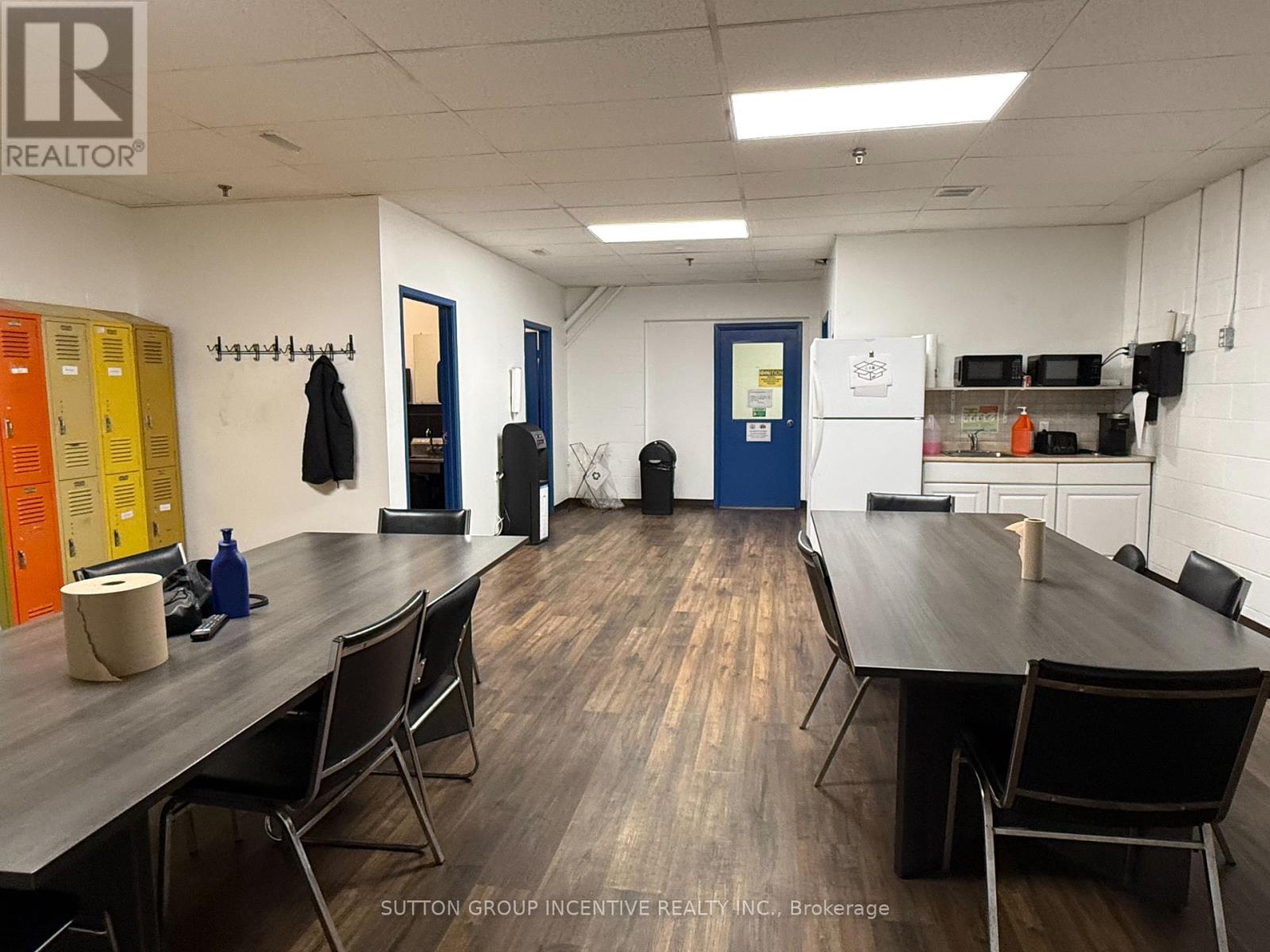 D - 25 Lorena Street, Barrie, Ontario  L4N 3H5 - Photo 10 - S12837590