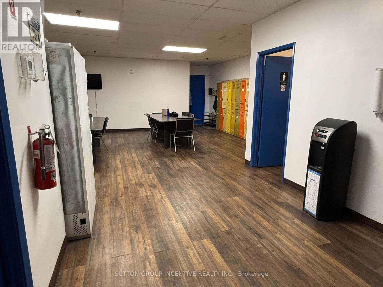 D - 25 Lorena Street, Barrie, Ontario  L4N 3H5 - Photo 9 - S12837590