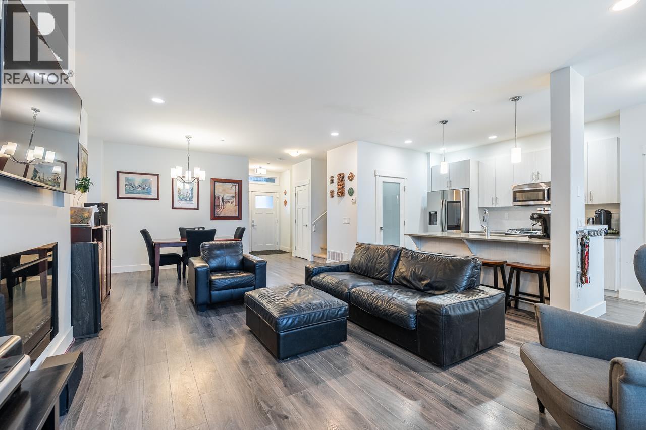 11167 240th Street, Maple Ridge, British Columbia  V2W 0H7 - Photo 11 - R3096173