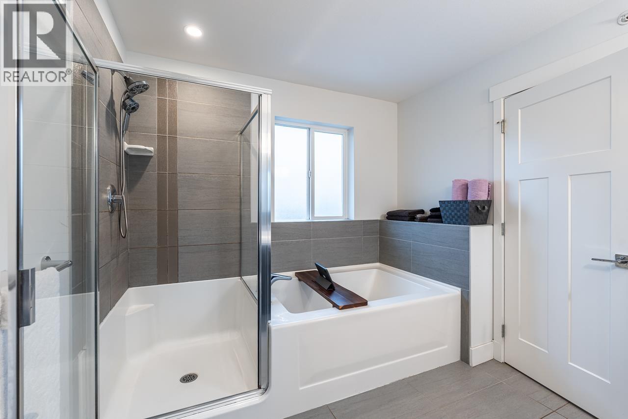 11167 240th Street, Maple Ridge, British Columbia  V2W 0H7 - Photo 24 - R3096173