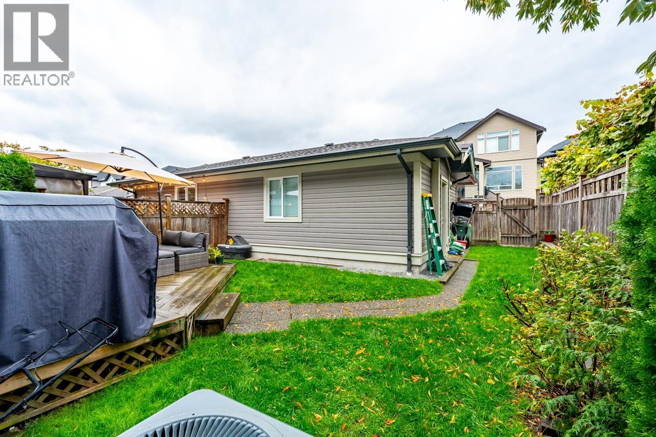 11167 240th Street, Maple Ridge, British Columbia  V2W 0H7 - Photo 36 - R3096173