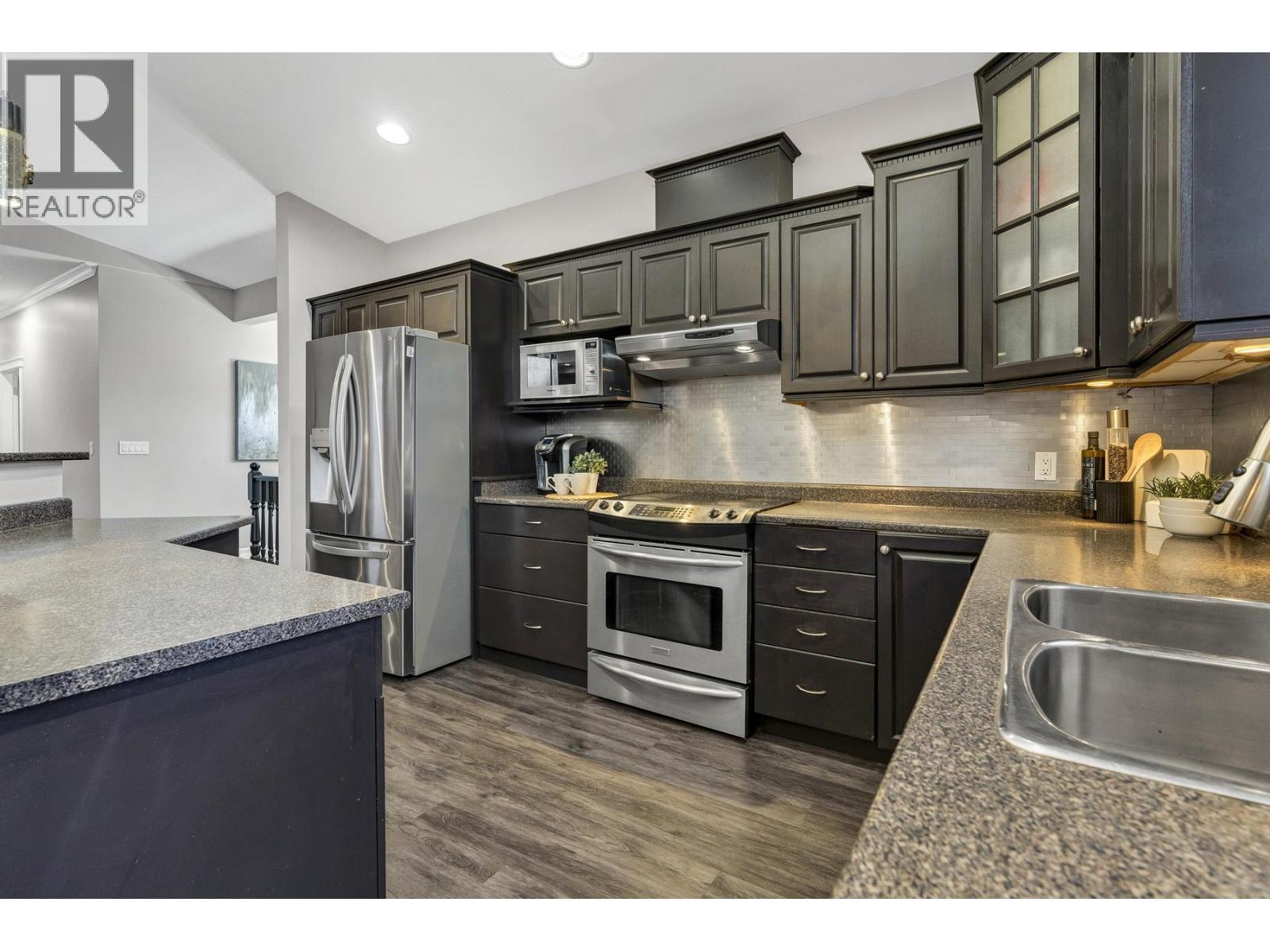 3028 Quadra Court, Coquitlam, British Columbia  V3B 5X6 - Photo 13 - R3096200