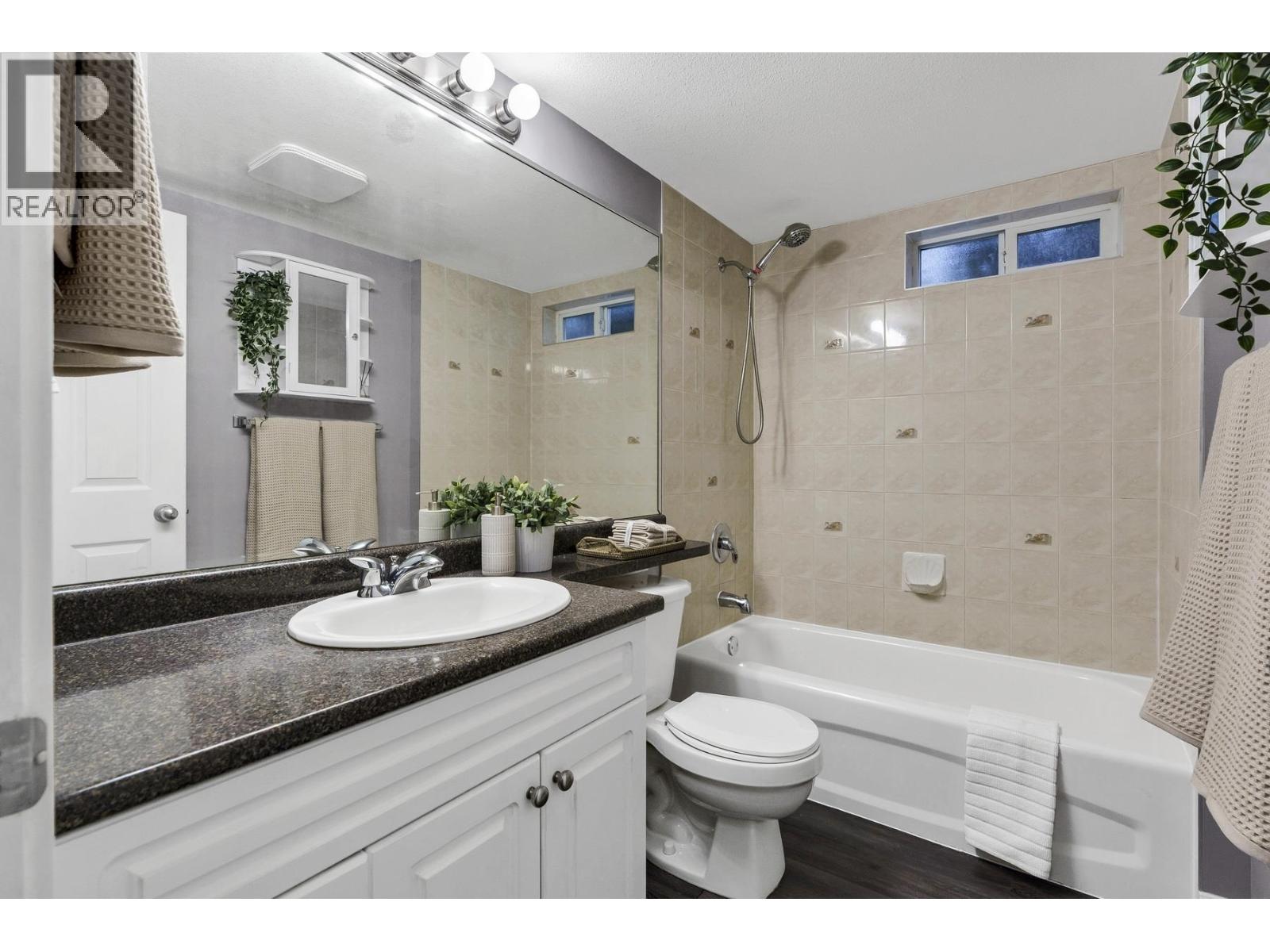 3028 Quadra Court, Coquitlam, British Columbia  V3B 5X6 - Photo 38 - R3096200