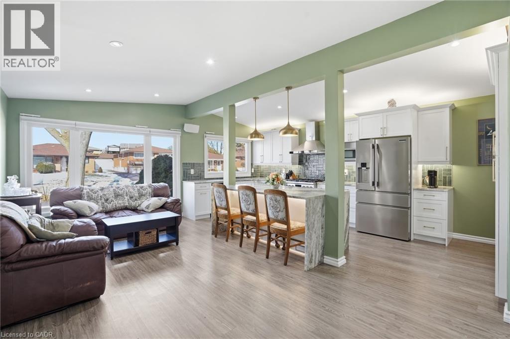 7 Rapallo Drive, Hamilton, Ontario  L8T 3X6 - Photo 6 - 40808426