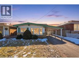 7 RAPALLO Drive, Hamilton, Ontario