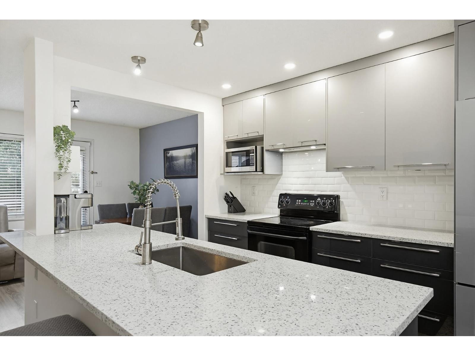 24 33361 Wren Crescent, Abbotsford, British Columbia  V2S 5V9 - Photo 10 - R3094051