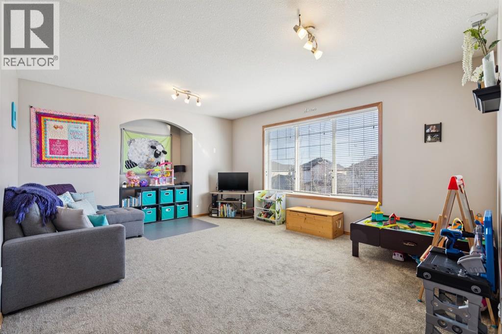 2841 Coopers Manor Sw, Airdrie, Alberta  T4B 3J7 - Photo 19 - A2286155