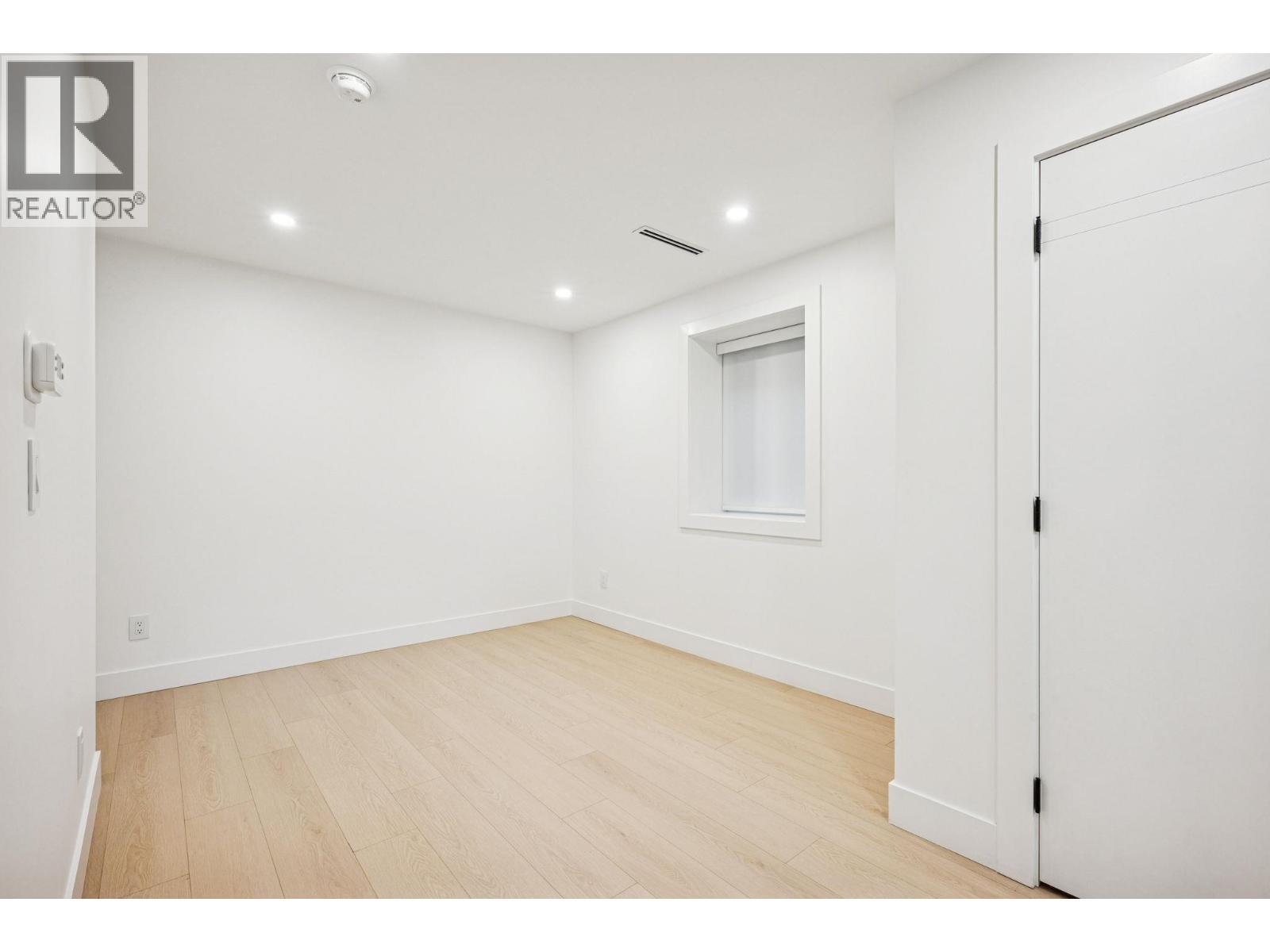 2 6362 Curtis Street, Burnaby, British Columbia  V5B 2A5 - Photo 27 - R3092606