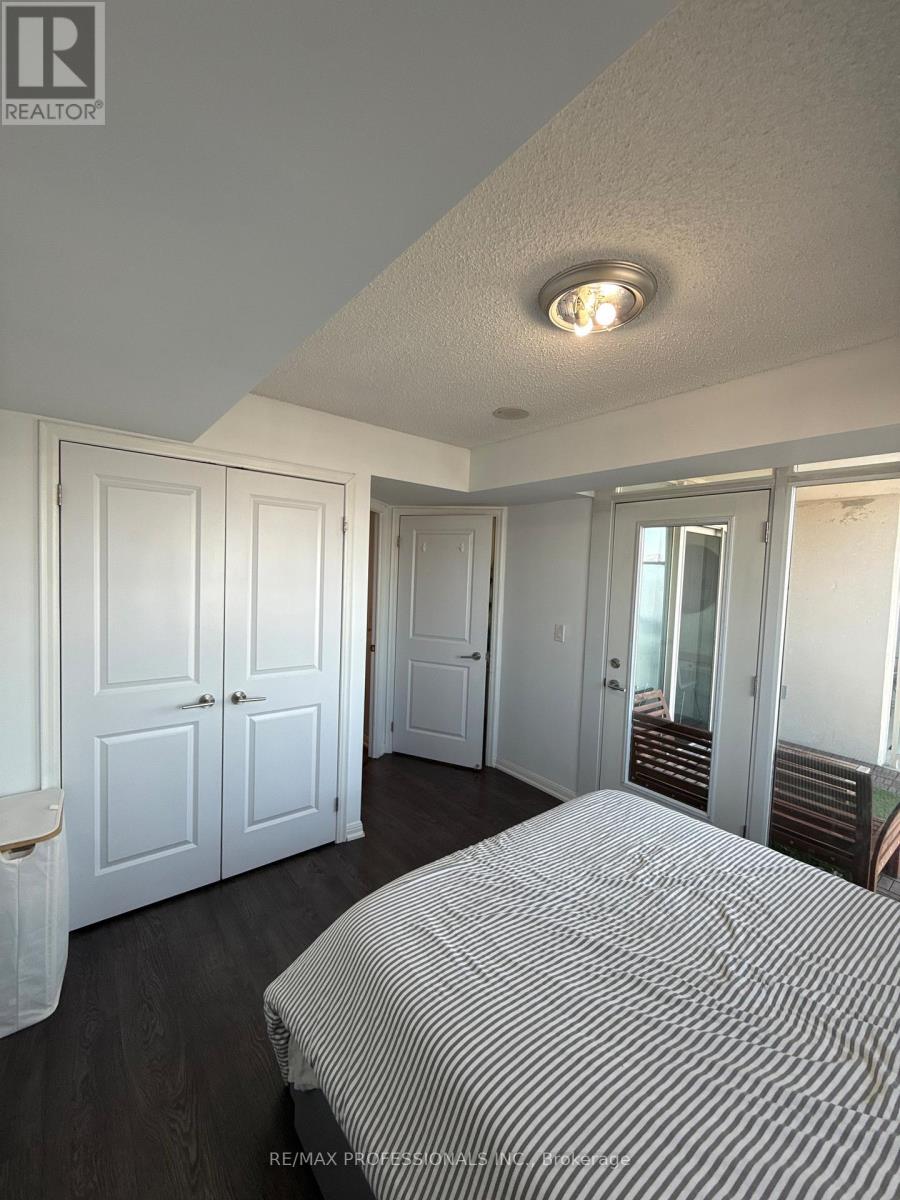 1914 - 125 Western Battery Road, Toronto, Ontario  M6K 3R8 - Photo 14 - C12846138