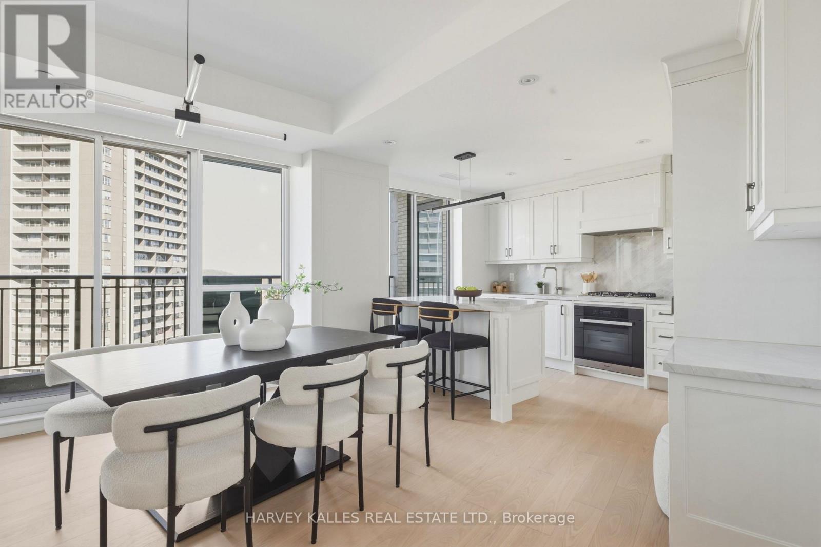 808 - 181 Davenport Road, Toronto, Ontario  M5R 1J1 - Photo 11 - C12846184