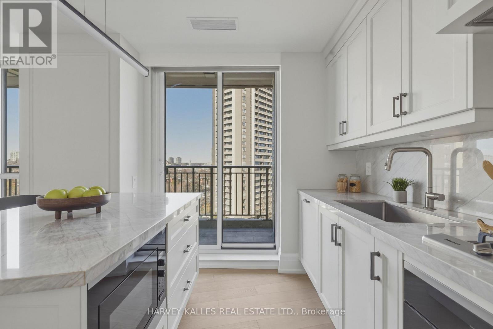 808 - 181 Davenport Road, Toronto, Ontario  M5R 1J1 - Photo 16 - C12846184