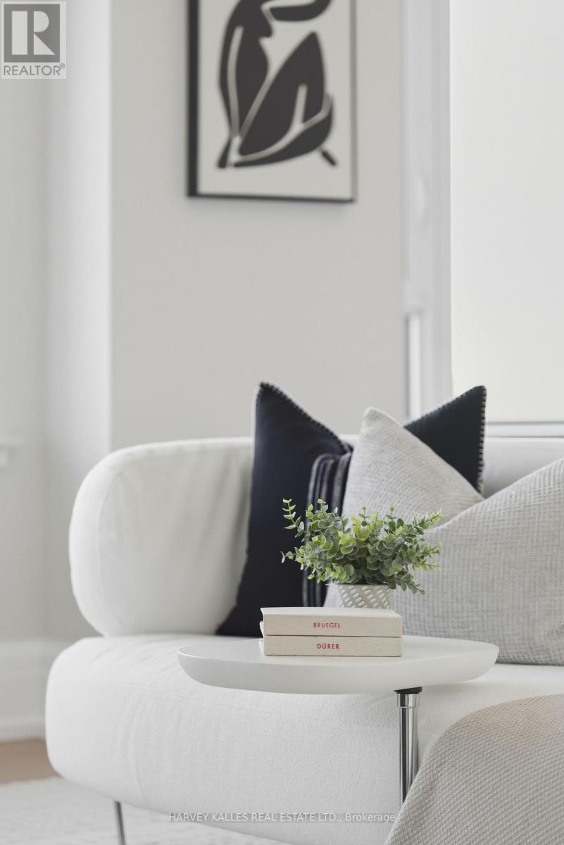 808 - 181 Davenport Road, Toronto, Ontario  M5R 1J1 - Photo 9 - C12846184