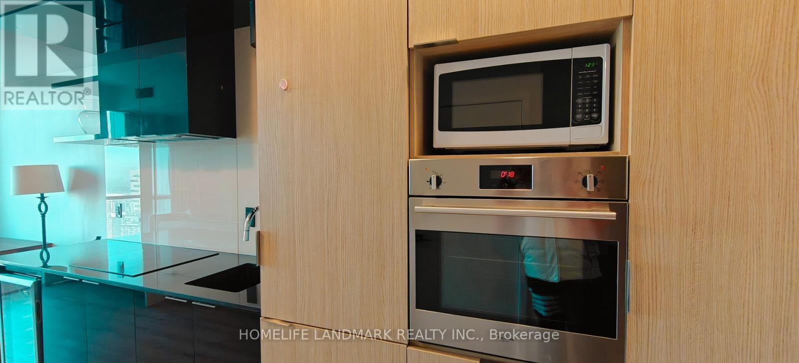 5004 - 70 Temperance Street, Toronto, Ontario  M5H 4E8 - Photo 7 - C12846202