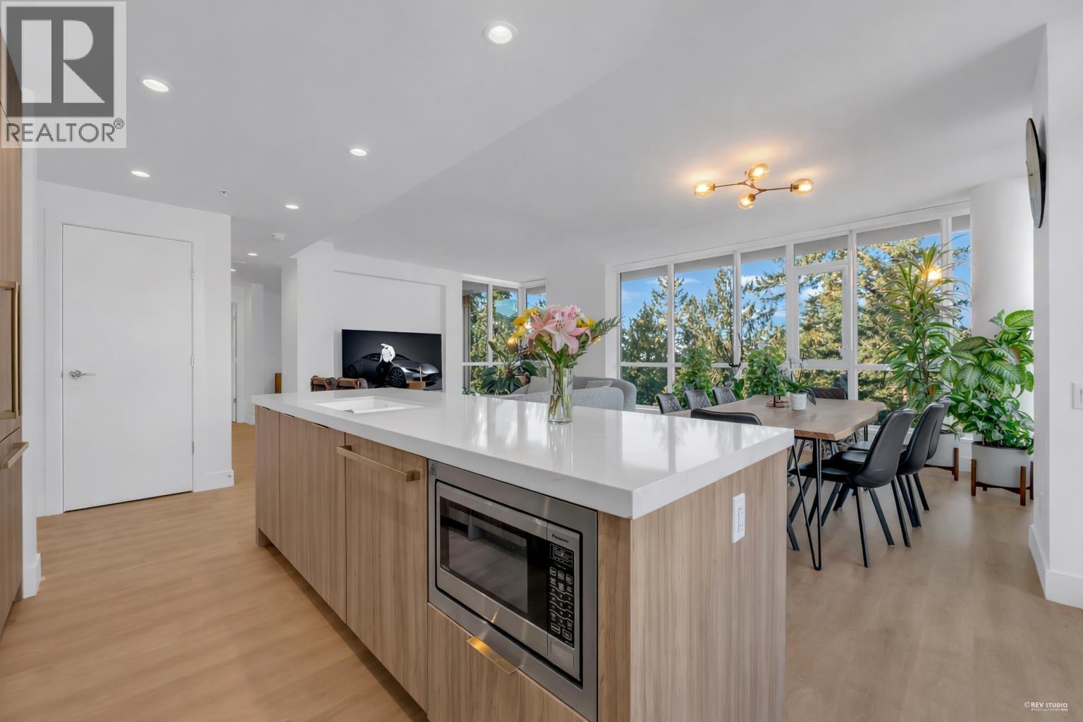 1101 2325 Emery Court, North Vancouver, British Columbia  V7J 0E8 - Photo 13 - R3093118