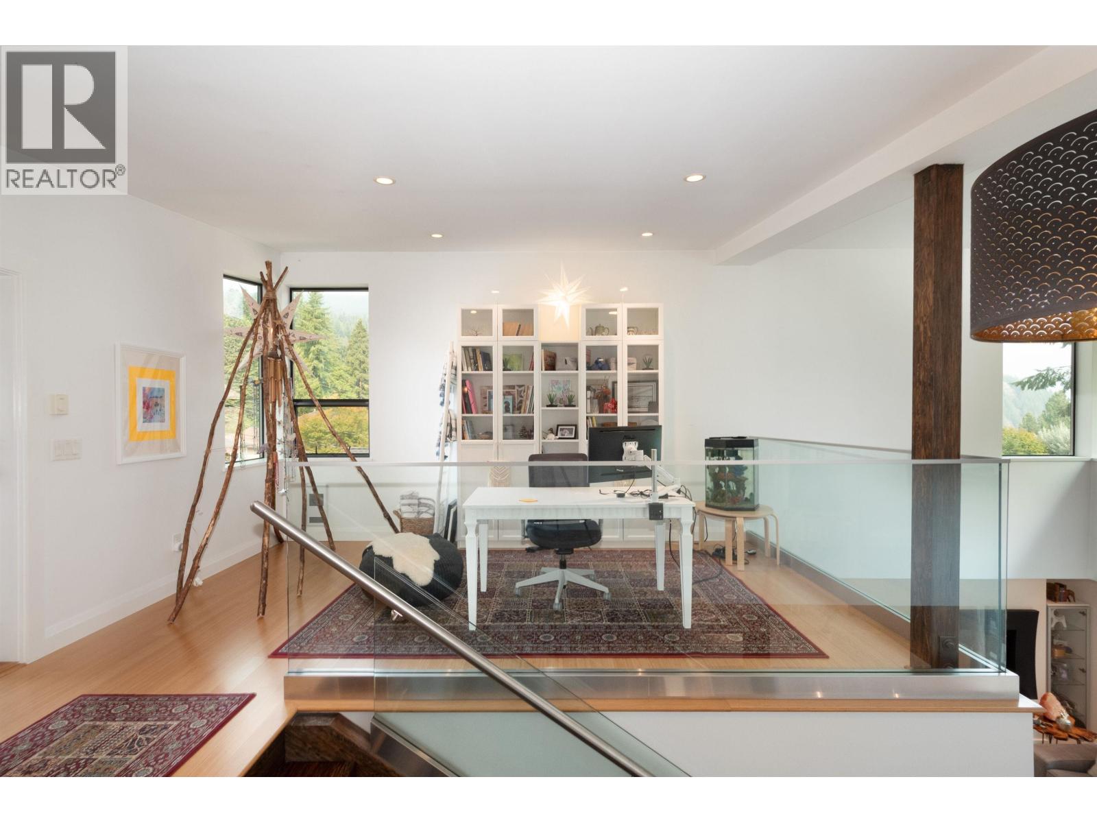 1930 Panorama Drive, North Vancouver, British Columbia  V7G 1V1 - Photo 19 - R3096128