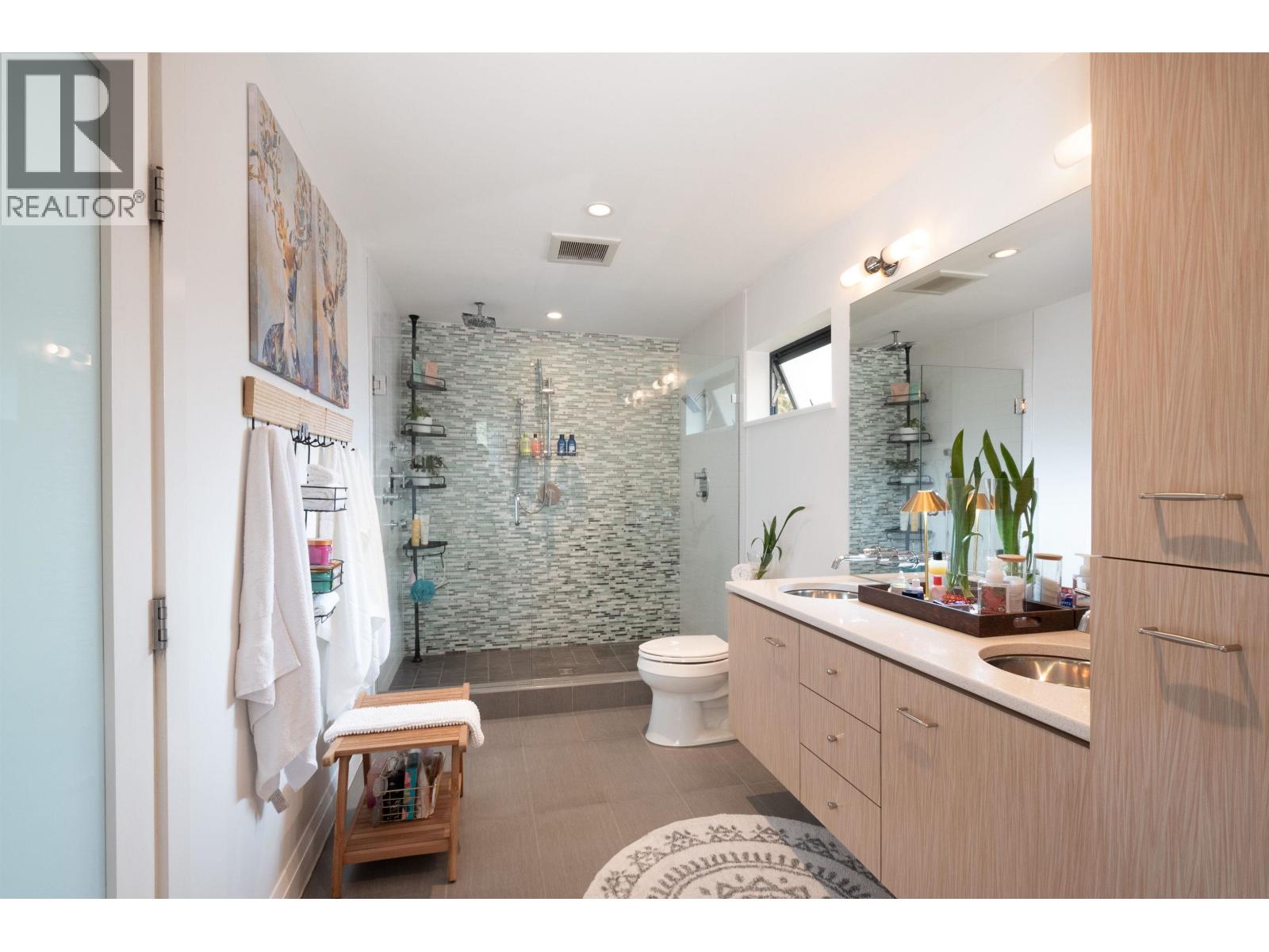 1930 Panorama Drive, North Vancouver, British Columbia  V7G 1V1 - Photo 26 - R3096128