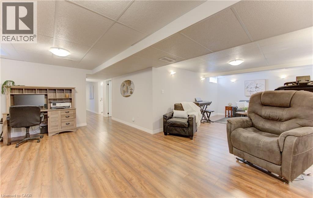 105 Stiefelmeyer Crescent, Baden, Ontario  N3A 4K6 - Photo 33 - 40807383