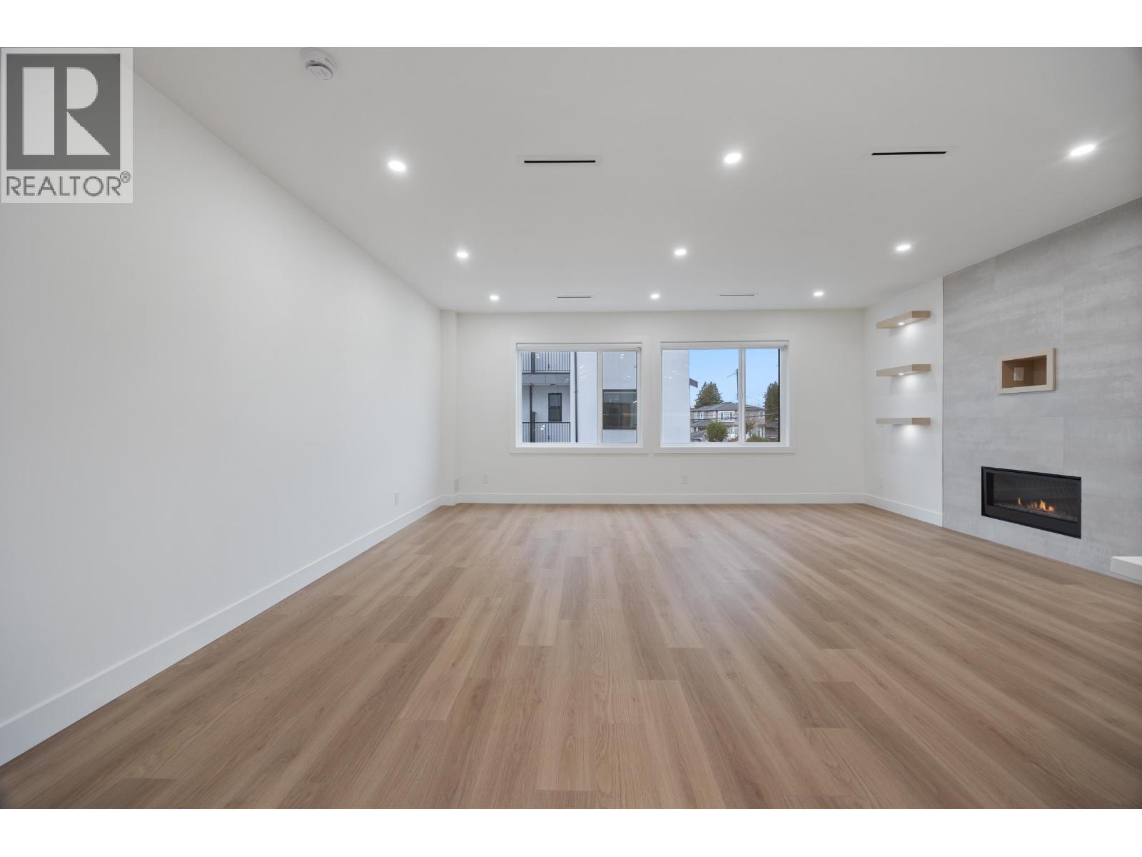 1 6639 Acacia Avenue, Burnaby, British Columbia  V5E 3J8 - Photo 8 - R3096202