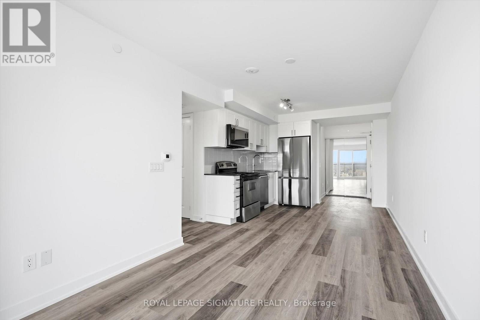 2302 - 1010 Sandy Beach Road, Pickering, Ontario  L1W 3V9 - Photo 7 - E12846142