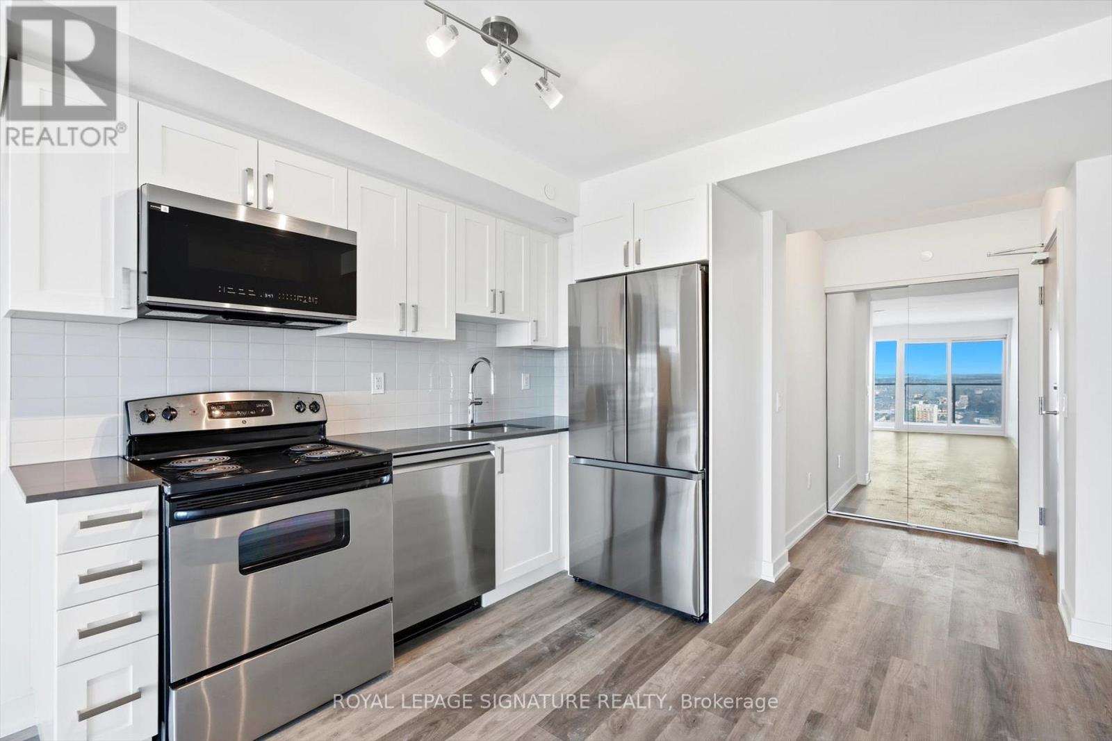 2302 - 1010 Sandy Beach Road, Pickering, Ontario  L1W 3V9 - Photo 9 - E12846142