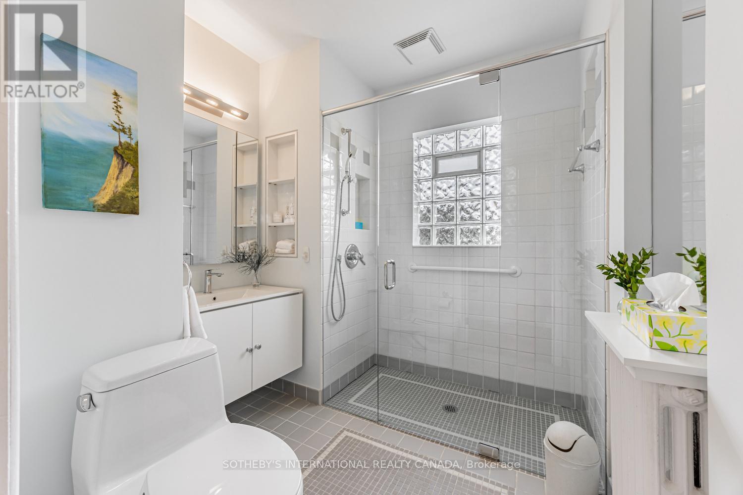 21 Tripp Crescent, Toronto, Ontario  M1P 1B4 - Photo 10 - E12846210