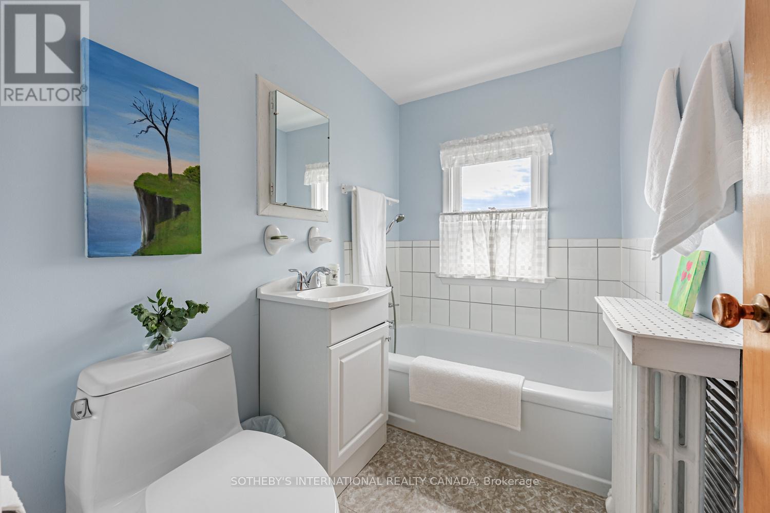 21 Tripp Crescent, Toronto, Ontario  M1P 1B4 - Photo 14 - E12846210