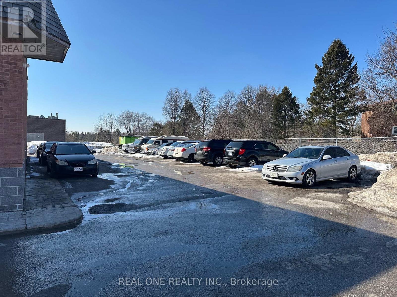 Unit 10 - 180 Bullock Drive, Markham (Bullock), Ontario  L3P 7N2 - Photo 2 - N12846194