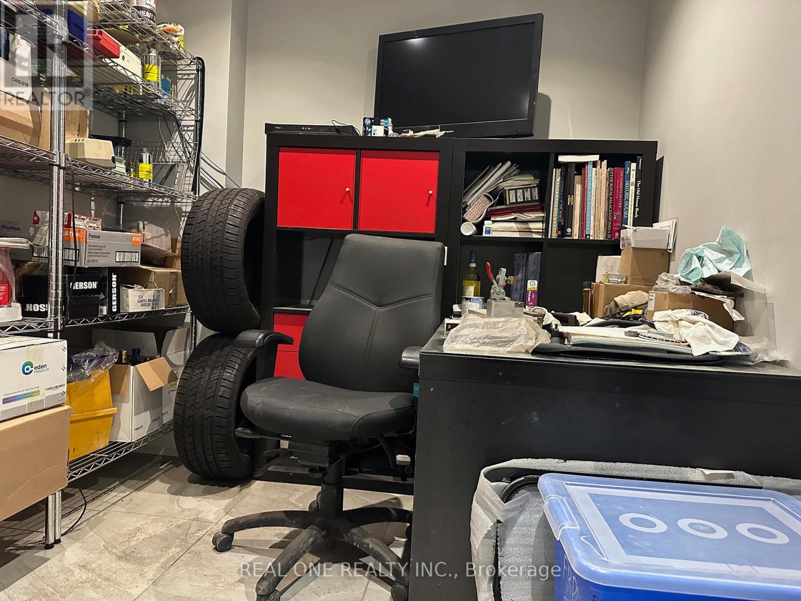 Unit 10 - 180 Bullock Drive, Markham (Bullock), Ontario  L3P 7N2 - Photo 8 - N12846194