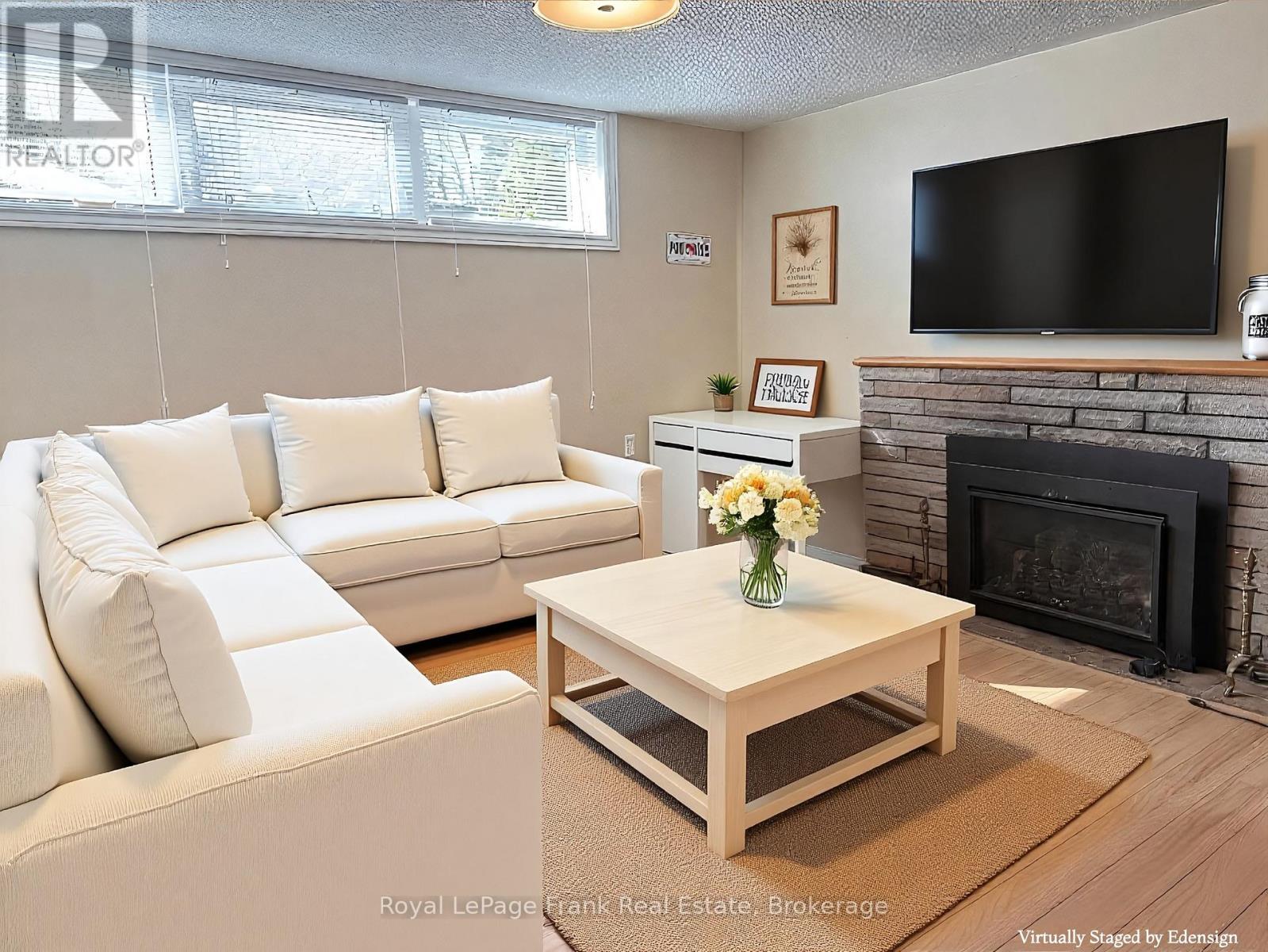 Lower - 249 Lucas Street, Richmond Hill, Ontario  L4C 4P9 - Photo 9 - N12846212