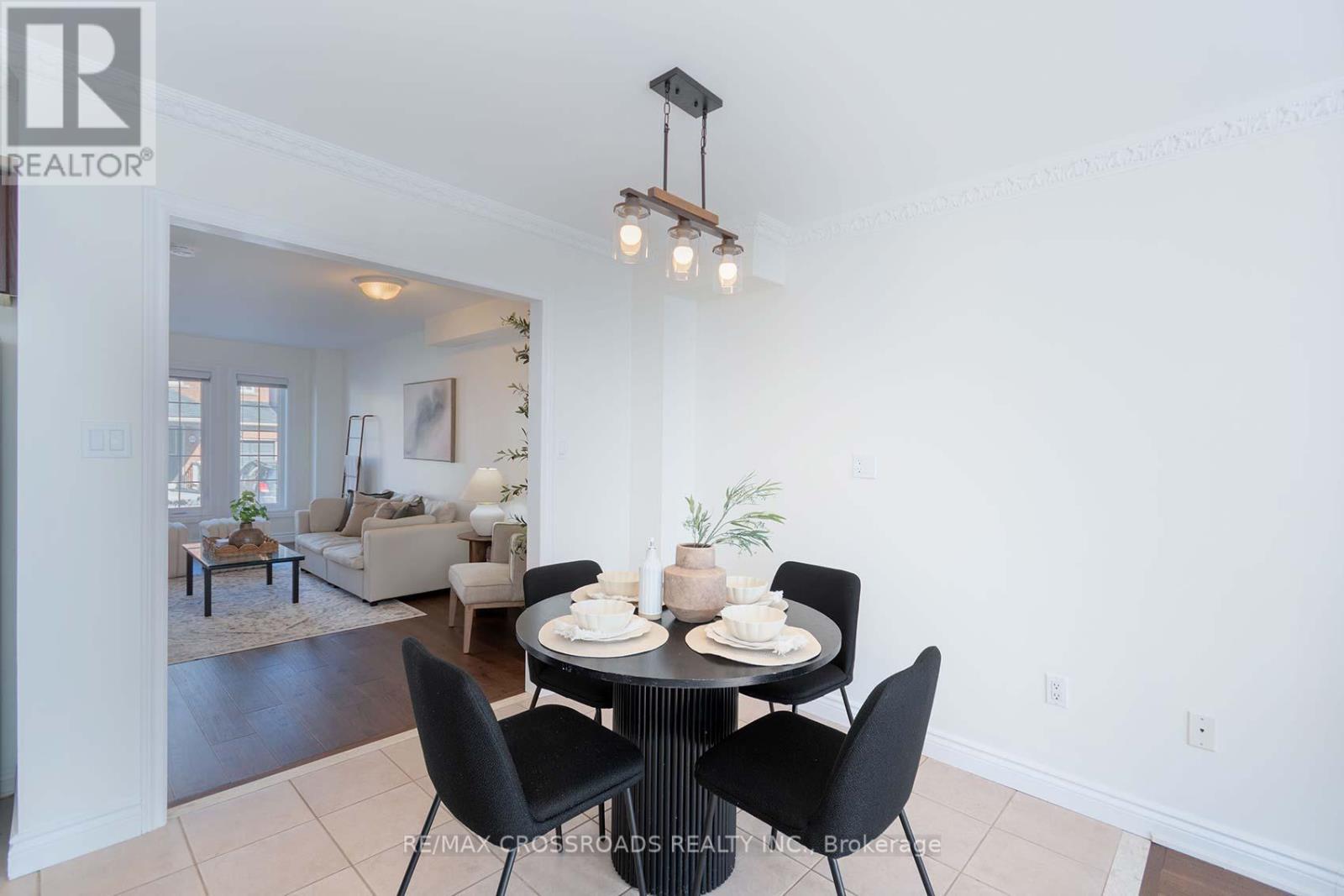 39 Torr Lane, Ajax, Ontario  L1S 7N1 - Photo 12 - E12845120