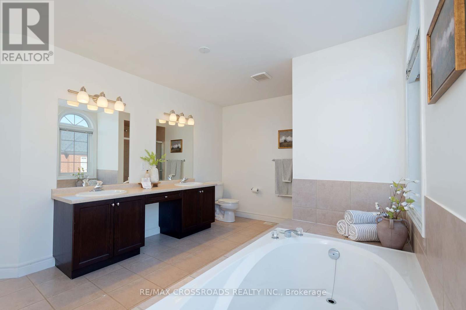 39 Torr Lane, Ajax, Ontario  L1S 7N1 - Photo 19 - E12845120