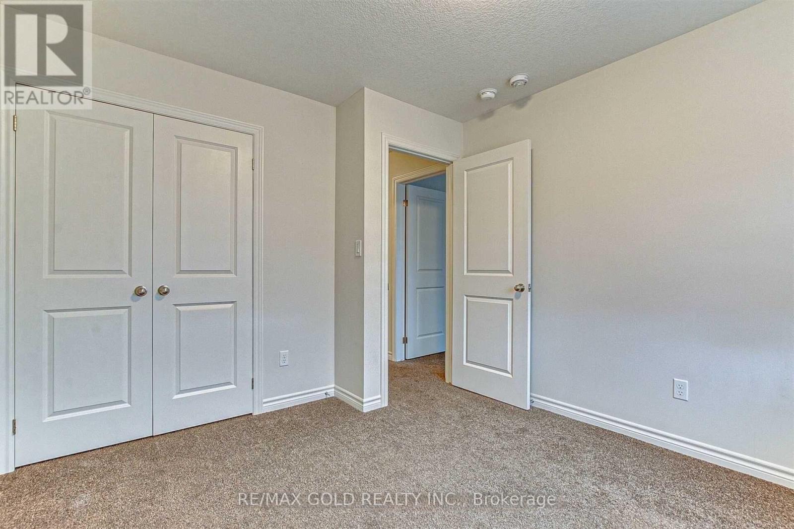 222 Links Crescent, Woodstock, Ontario  N4T 0M1 - Photo 12 - X12845904