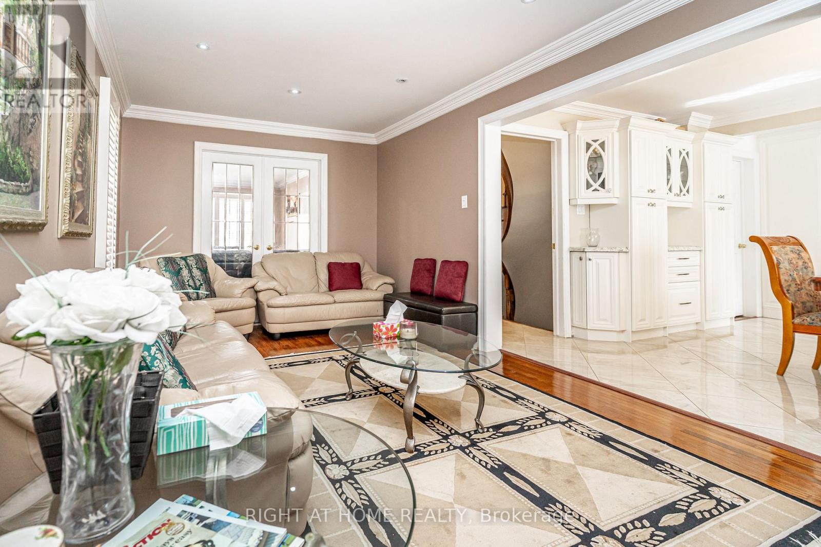 2136 Wincanton Crescent, Mississauga, Ontario  L5M 3E1 - Photo 14 - W12846092