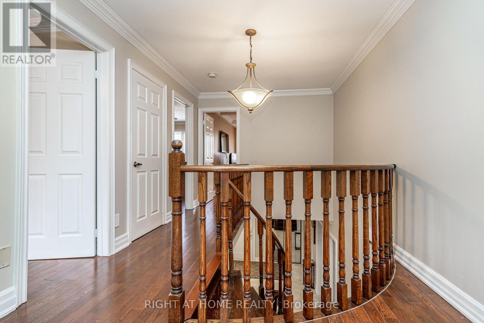 2136 Wincanton Crescent, Mississauga, Ontario  L5M 3E1 - Photo 20 - W12846092