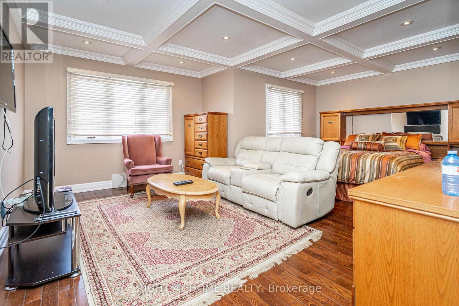 2136 Wincanton Crescent, Mississauga, Ontario  L5M 3E1 - Photo 21 - W12846092