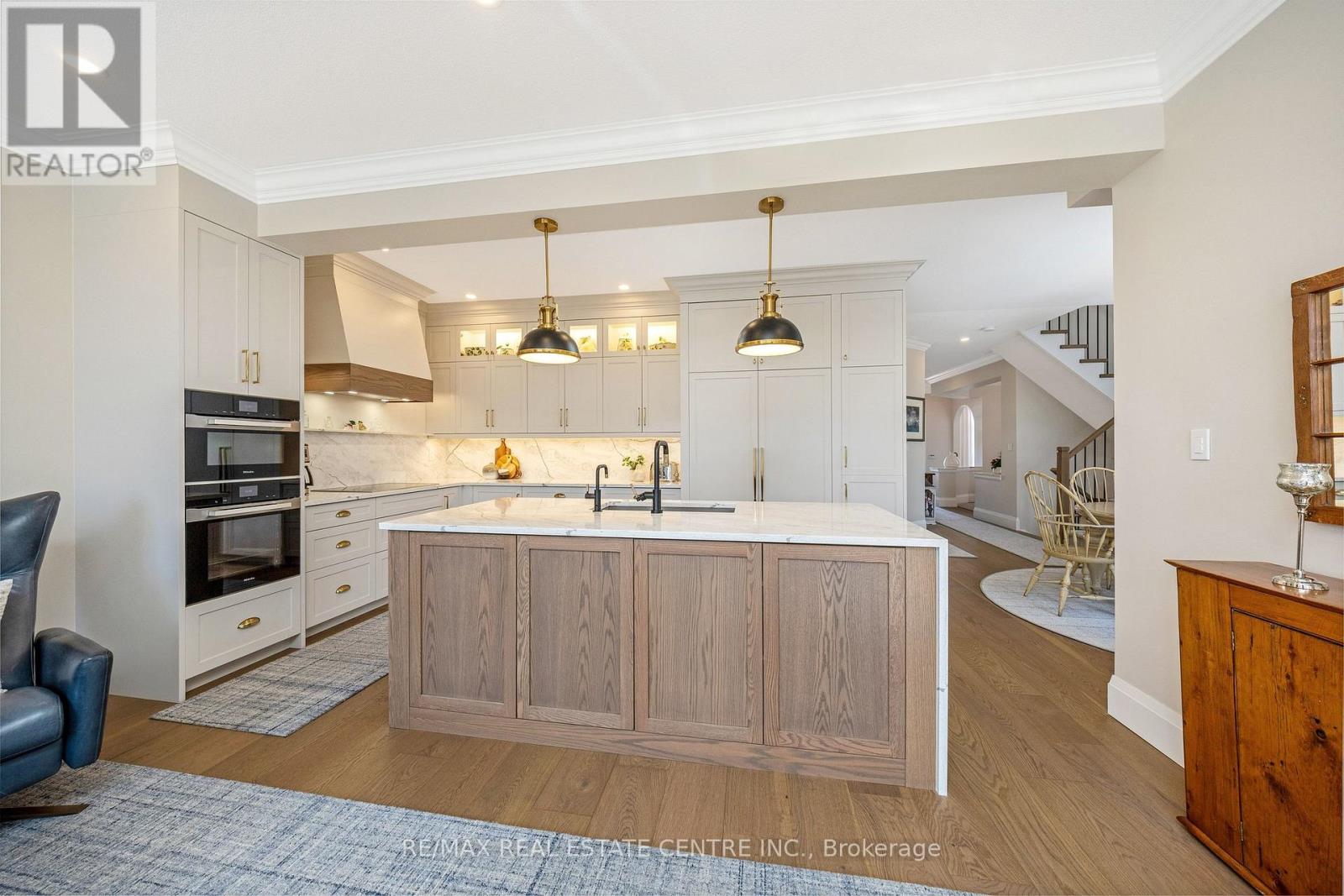 3168 Watercliffe Court, Oakville, Ontario  L6M 0K7 - Photo 20 - W12846116