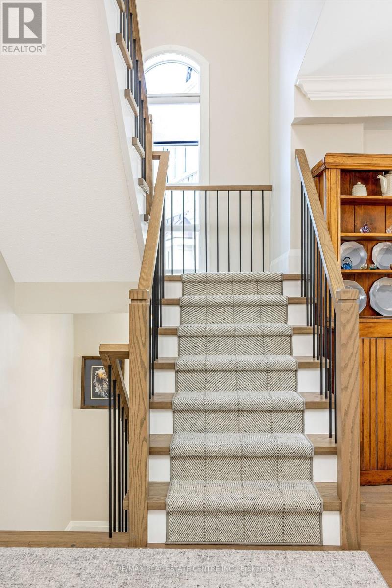 3168 Watercliffe Court, Oakville, Ontario  L6M 0K7 - Photo 27 - W12846116