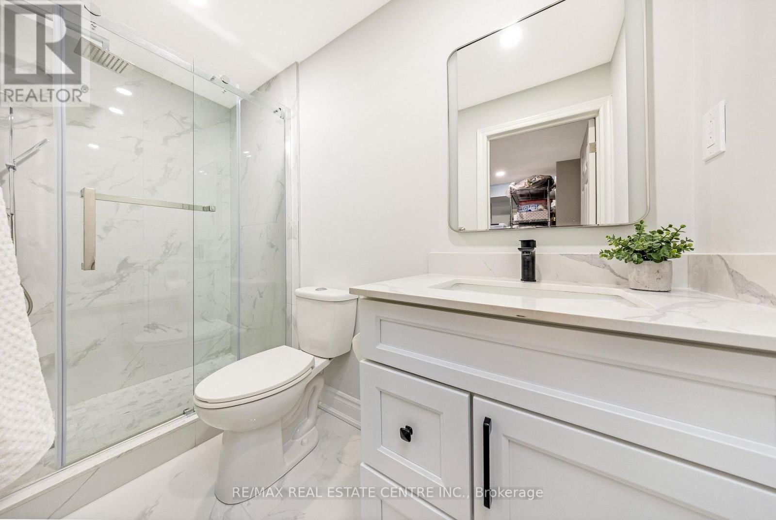 3168 Watercliffe Court, Oakville, Ontario  L6M 0K7 - Photo 41 - W12846116