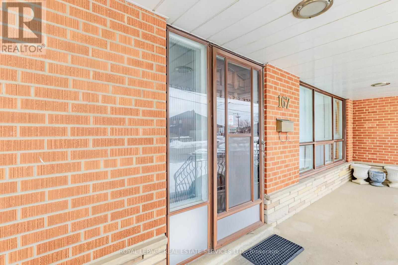 167 Cornelius Parkway, Toronto, Ontario  M6L 2K8 - Photo 7 - W12846198