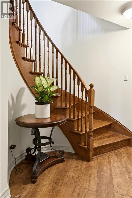 29 Gaines Avenue, Dundas, Ontario  L9H 7M4 - Photo 33 - 40809137