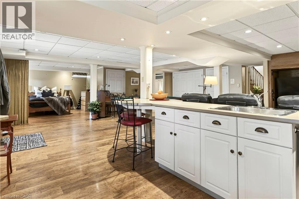 29 Gaines Avenue, Dundas, Ontario  L9H 7M4 - Photo 37 - 40809137