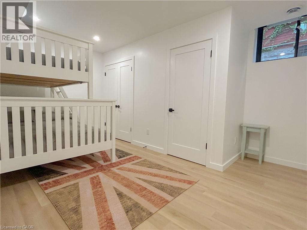 77 Melbourne Street, Hamilton, Ontario  L8P 2A5 - Photo 5 - 40809299