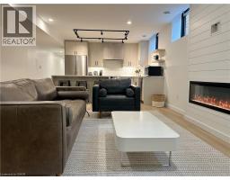 77 MELBOURNE Street, Hamilton, Ontario