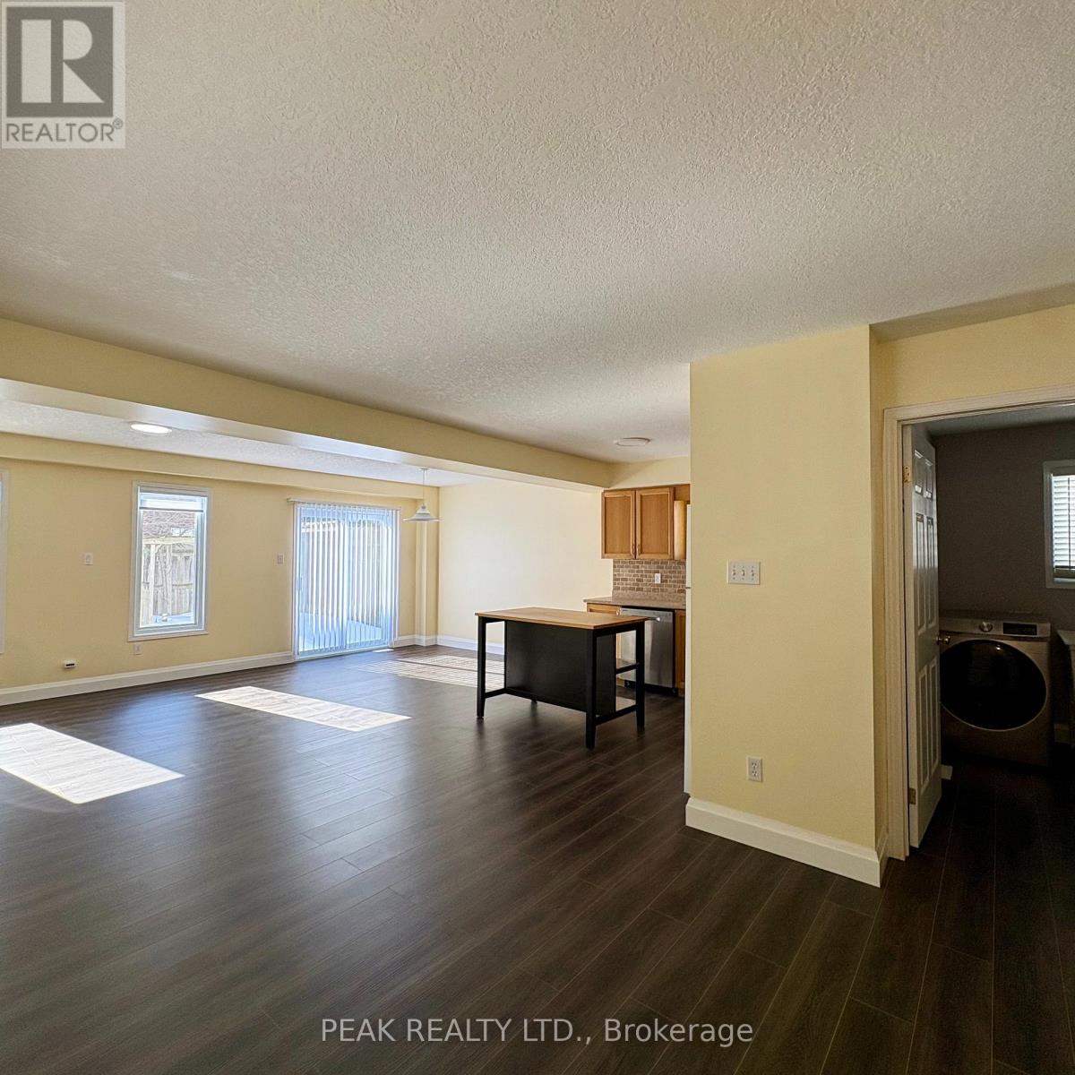 629 Violet Street, Waterloo, Ontario  N2V 2V9 - Photo 10 - X12846118